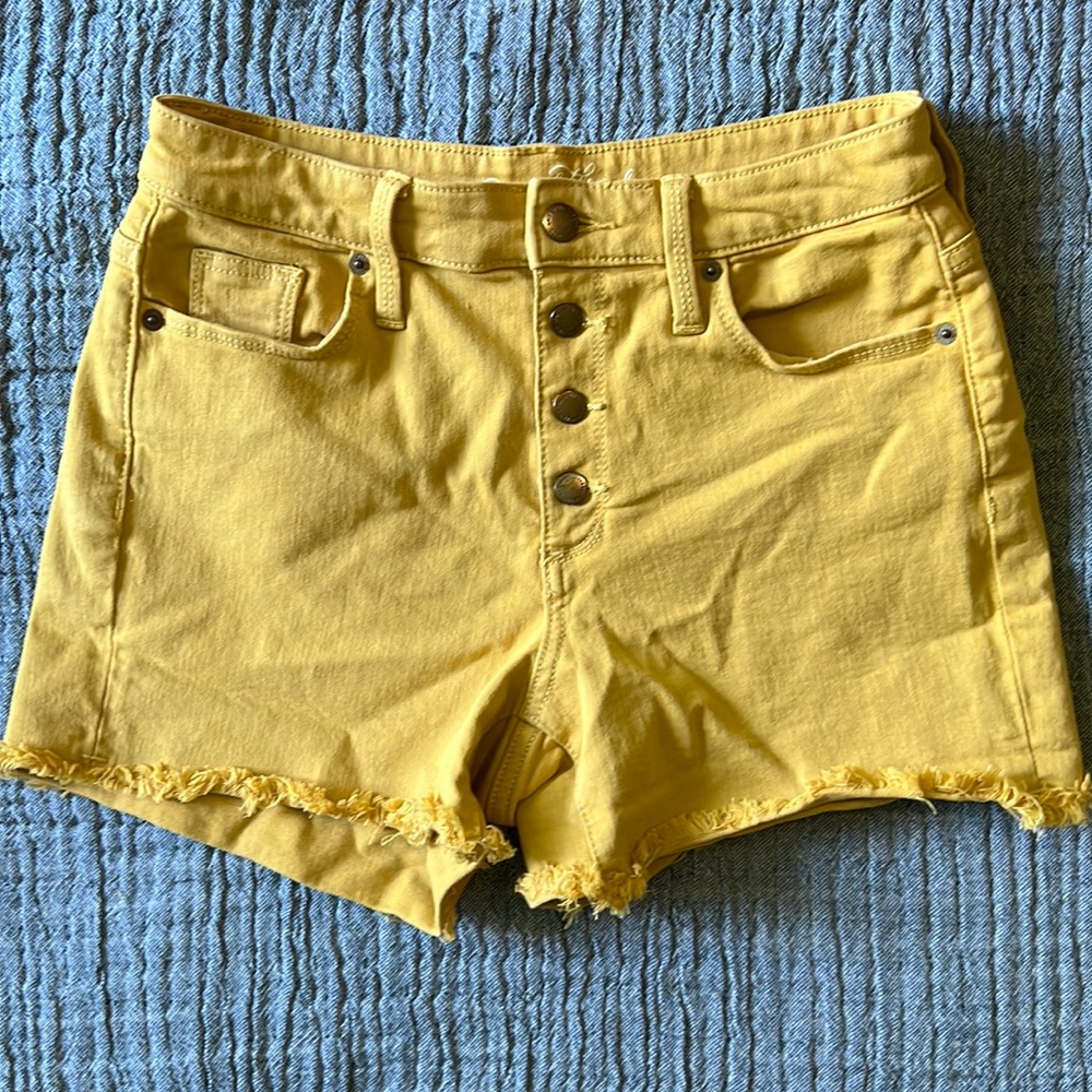 Universal Thread Yellow Twill Shorts